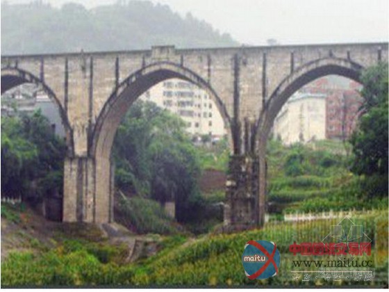 近看重庆著名古桥“魅影”