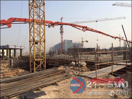 雷萨泵送“三兄弟”添彩山西临汾形象工程