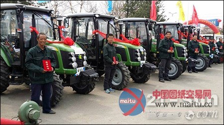 奇瑞重工农机用户:组团买耕王 共同奔小康