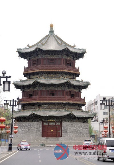 魁星楼四牌楼复建工程接近尾声 预计6月底完工