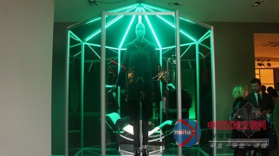 2014米兰家具展后新观感 解读家具视觉盛宴——专访法国之家室内设计总监李万历