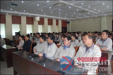 恒特重工授牌“山东省工程机械动员中心”