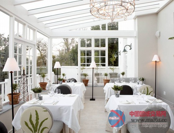 美丽花园景致的南非The Cellars-Hohenort酒店设计