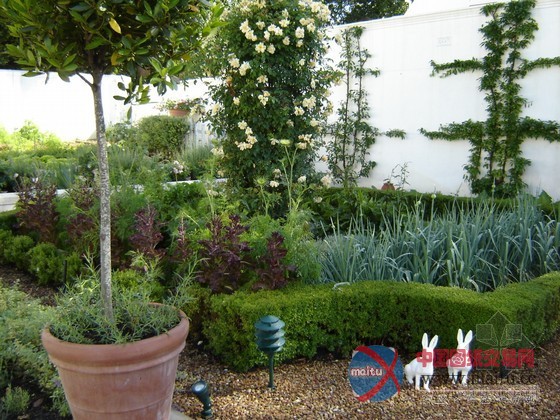 美丽花园景致的南非The Cellars-Hohenort酒店设计