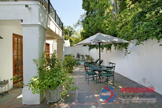 美丽花园景致的南非The Cellars-Hohenort酒店设计