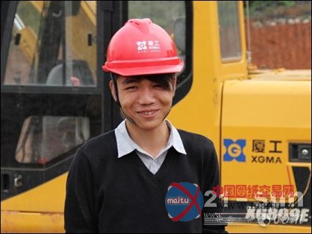 谭义新解读致富好帮手:三台厦工挖掘机