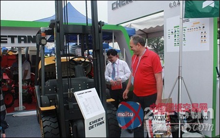 奇瑞迪凯叉车“R”系列新品成广交会焦点