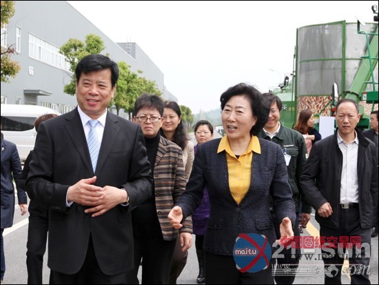 安徽省副省长花建慧一行到奇瑞重工调研