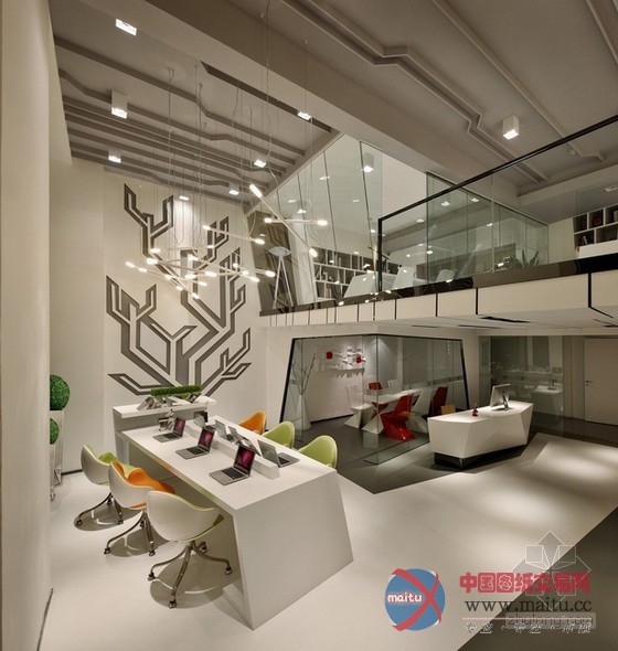 成都万科钻石广场loft办公室设计 不规则诠释自然美