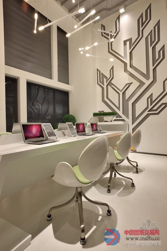 成都万科钻石广场loft办公室设计 不规则诠释自然美