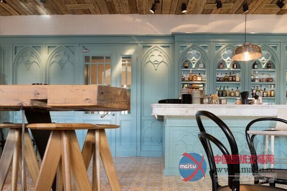 虔诚静谧的“教堂式”罗马尼亚Boema餐厅