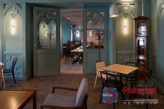 虔诚静谧的“教堂式”罗马尼亚Boema餐厅