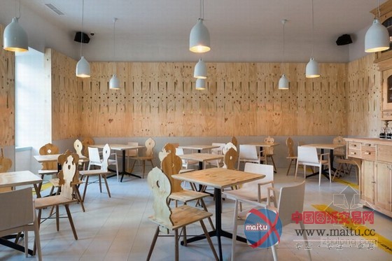 虔诚静谧的“教堂式”罗马尼亚Boema餐厅