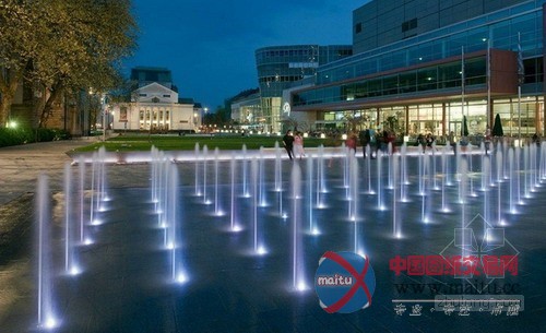 德国杜伊斯堡柯尼希广场景观