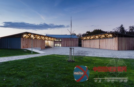 Architekti DRNH设计捷克国立花园中心