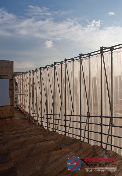 Csutoras & Liando设计印尼临时露天剧场