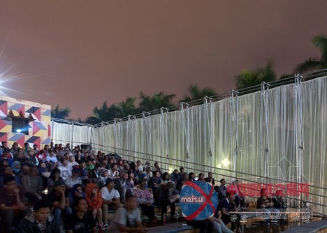 Csutoras & Liando设计印尼临时露天剧场