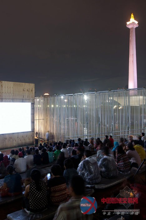 Csutoras & Liando设计印尼临时露天剧场