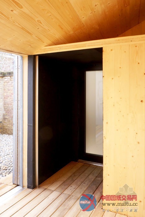 DRMM设计伦敦Comet街艺术工作室