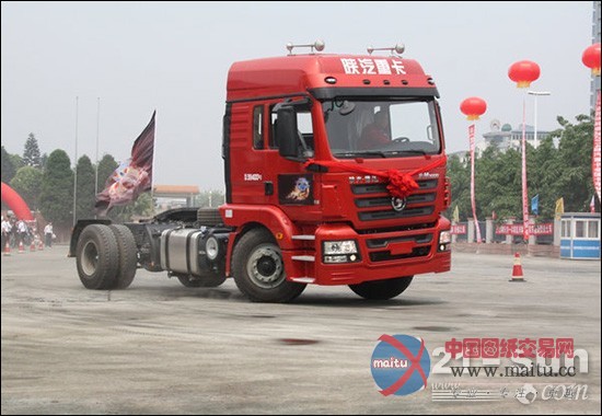 陕汽重卡:特技体验营绵阳站圆满落下帷幕
