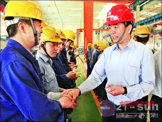 中联重科混凝土机械公司领导干部“下班组”