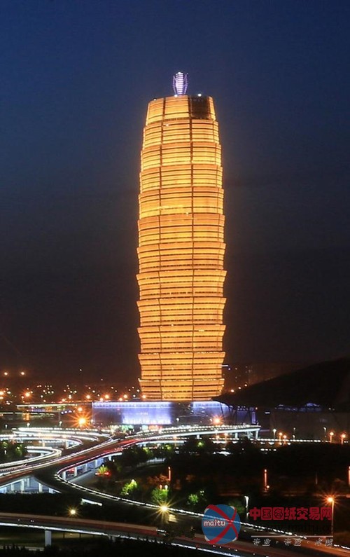 “中原第一个高楼”郑州会展宾馆被戏称“大玉米”