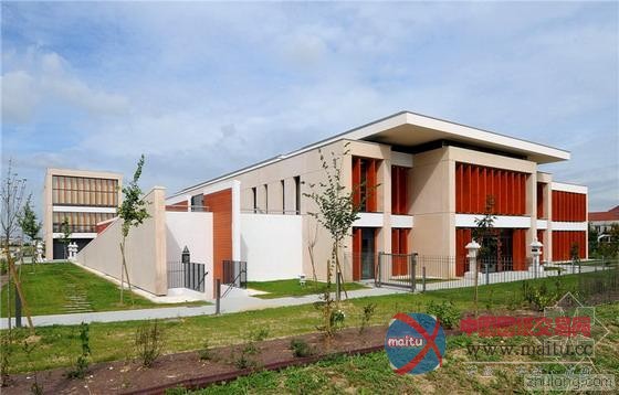 法国巴黎公园佛光山 重新定义传统寺庙的空间序列