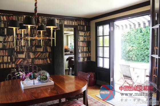 女作家经典复式“书屋” 浓郁英伦气息