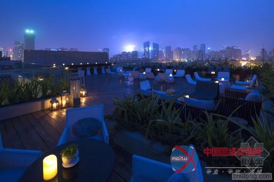 东方传奇神话之黑白“动感”深圳回酒店