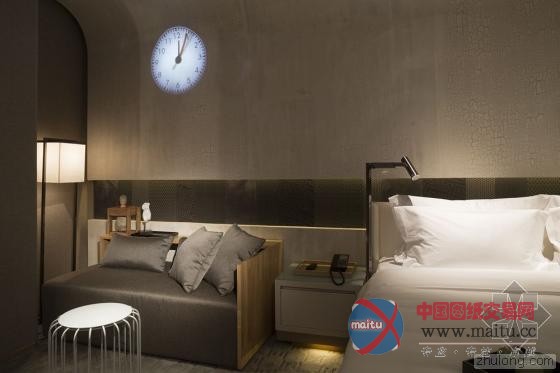 东方传奇神话之黑白“动感”深圳回酒店