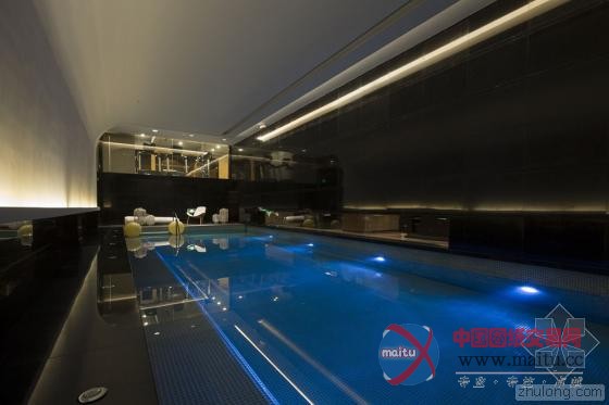 东方传奇神话之黑白“动感”深圳回酒店