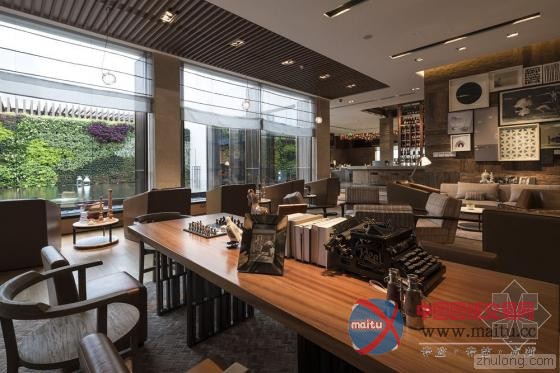 东方传奇神话之黑白“动感”深圳回酒店