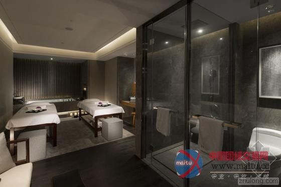 东方传奇神话之黑白“动感”深圳回酒店