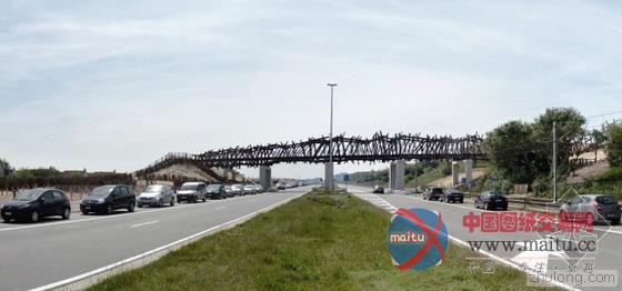 沙丘和海滨间的纽带 Wenduine木质天桥开放