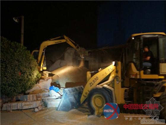 手机铃声定位 房屋坍塌被困人员获救