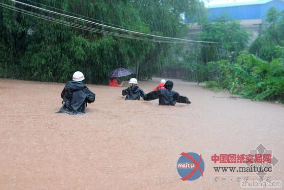 广西钦州遭特大暴雨 降雨量为302.7毫米