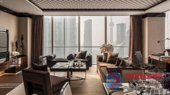 上海摩登“珠宝盒”浦东四季酒店 色彩搭配丰富