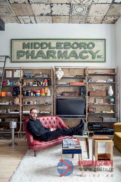 87平混搭风圣保罗CHELSEA阁楼 内饰十分丰富