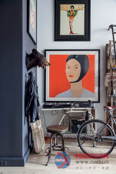 87平混搭风圣保罗CHELSEA阁楼 内饰十分丰富