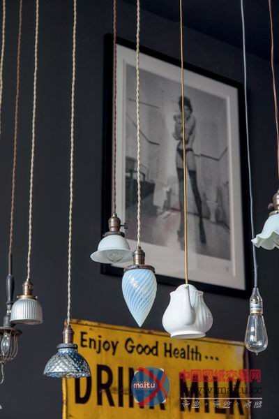 87平混搭风圣保罗CHELSEA阁楼 内饰十分丰富