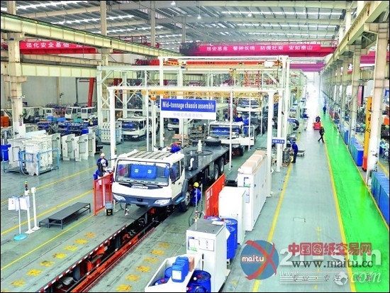 中联投产工程机械自动化连续装配流水线