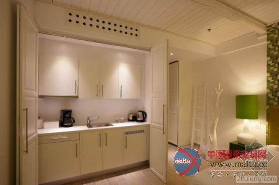 希腊“橄榄绿”萨尔瓦托别墅酒店 独特灵感设计