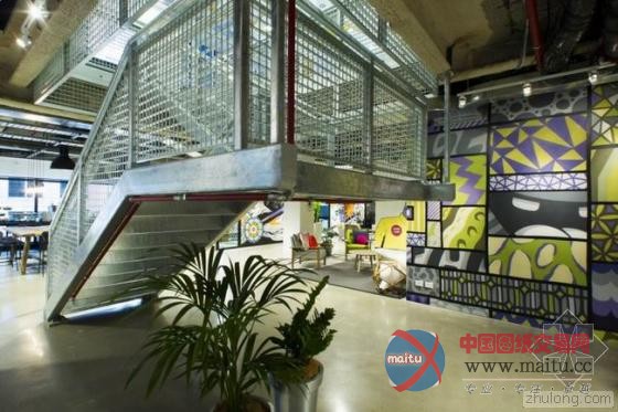 以“人”为本混搭Facebook悉尼办事处 随意色彩涂鸦