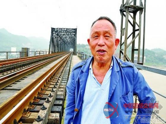 重庆首座长江大桥将拆除-筑龙新闻