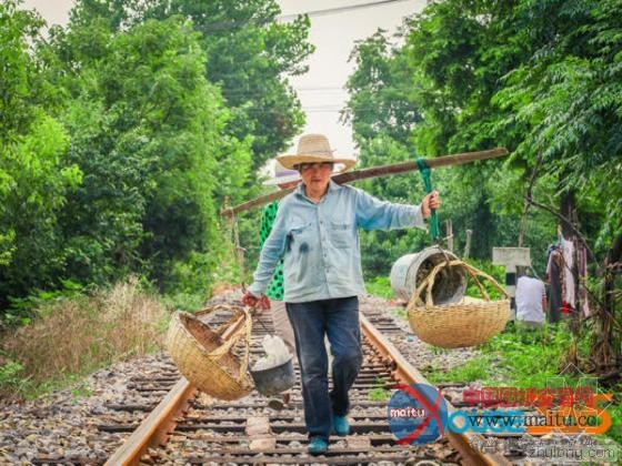 南京史上最小清新铁路 犹如“乌克兰爱的隧道”-筑龙新闻